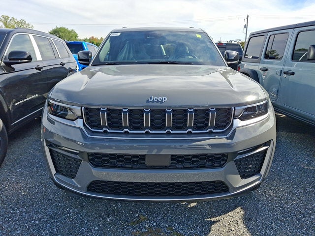 2027 Jeep Grand Cherokee Limited