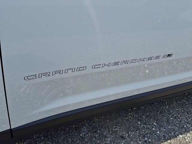 2026 Jeep Grand Cherokee 85th Anniversary Edition