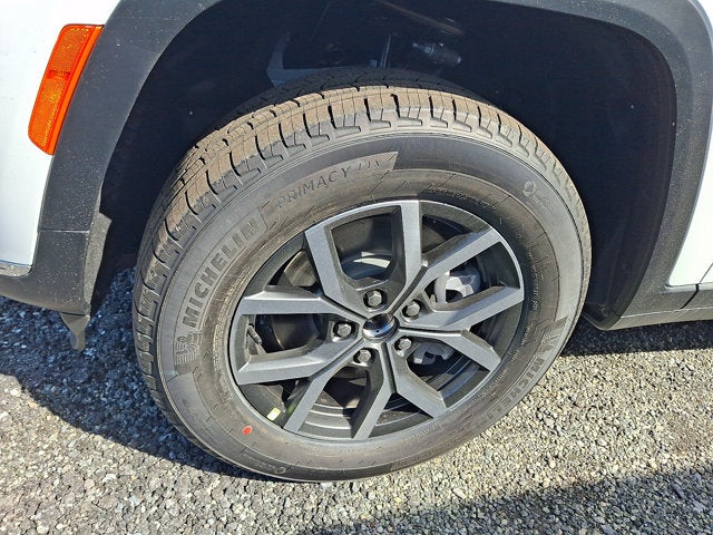 2027 Jeep Grand Cherokee L Laredo X