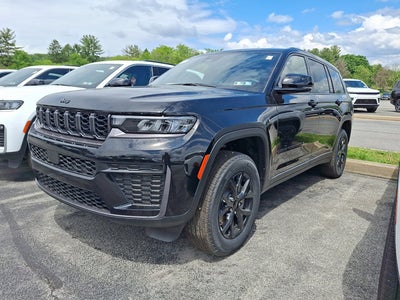2026 Jeep Grand Cherokee L Laredo Altitude
