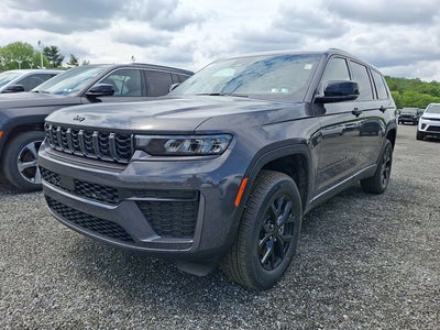 2026 Jeep Grand Cherokee L Laredo Altitude