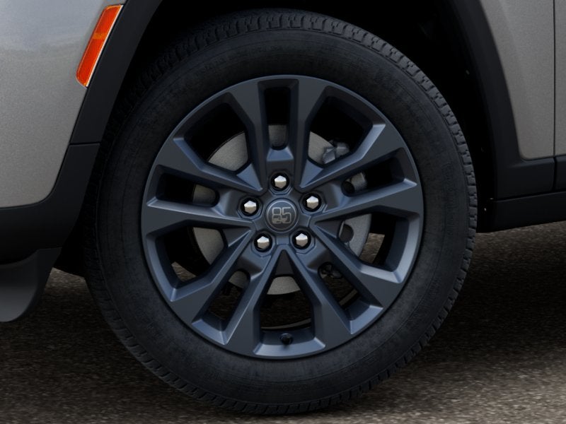 2026 Jeep Grand Cherokee L 85th Anniversary Edition
