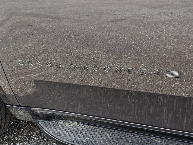 2026 Jeep Grand Wagoneer L 4x4