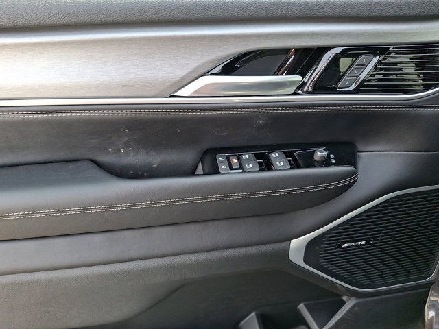 2026 Jeep Grand Wagoneer L 4x4