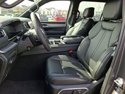 2026 Jeep Grand Wagoneer L 4x4