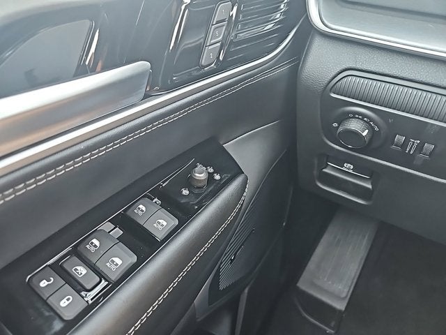 2026 Jeep Grand Wagoneer 4x4