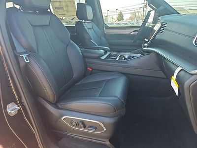 2026 Jeep Grand Wagoneer 4x4