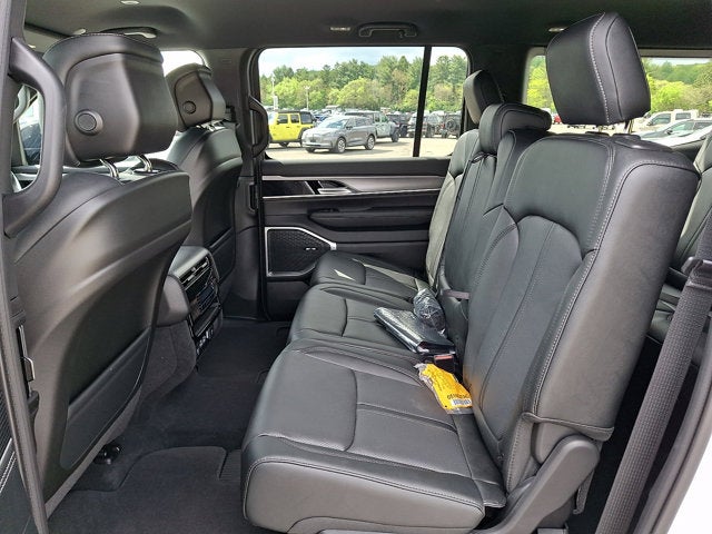 2026 Jeep Grand Wagoneer Limited Altitude