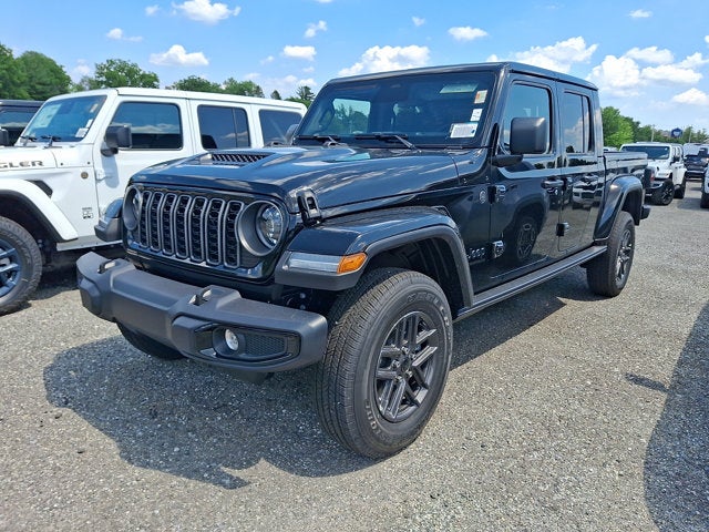 2026 Jeep Gladiator Sport S