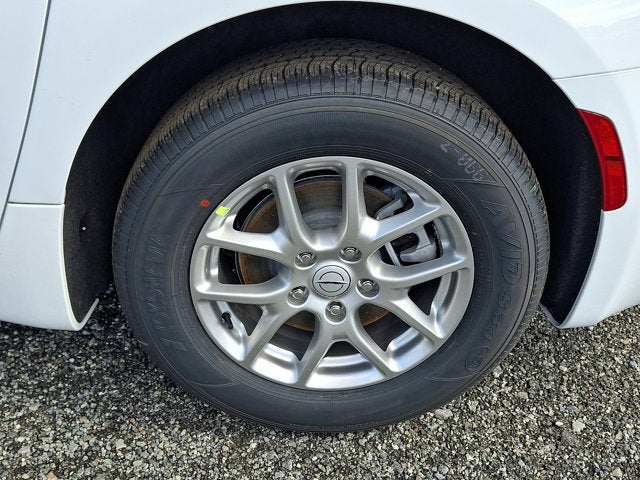 2026 Chrysler Voyager LX