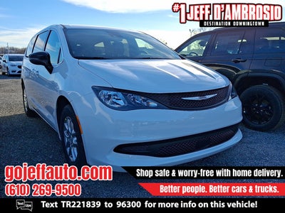 2026 Chrysler Voyager LX