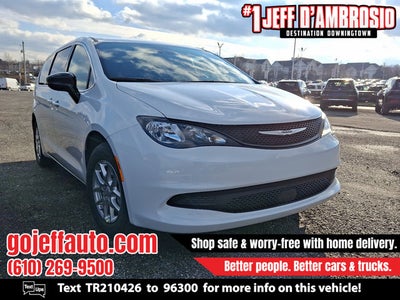 2026 Chrysler Voyager LX