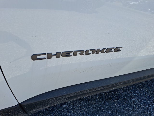 2026 Jeep Cherokee Laredo