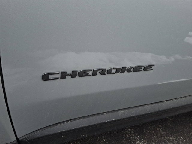 2026 Jeep Cherokee Laredo