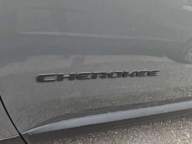 2026 Jeep Cherokee Laredo