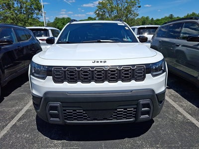 2026 Jeep Cherokee Laredo