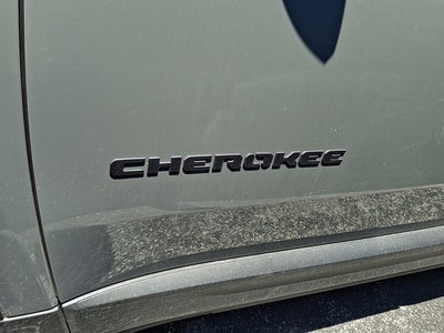 2026 Jeep Cherokee Laredo