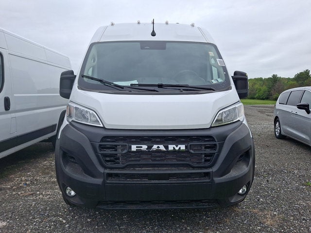 2026 RAM ProMaster Cargo Van Tradesman 1500 High Roof 136" WB w/Pass Seat