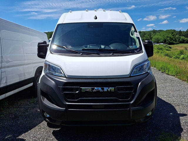 2026 RAM ProMaster Cargo Van Tradesman 2500 High Roof 136" WB w/Pass Seat
