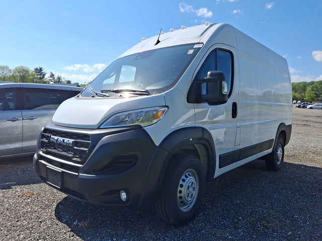 2026 RAM ProMaster Cargo Van Tradesman 2500 High Roof 136" WB w/Pass Seat