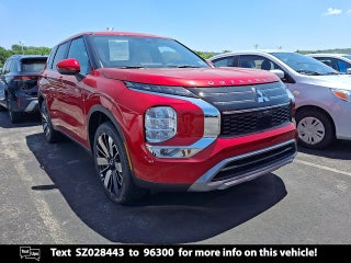 2025 Mitsubishi Outlander SE