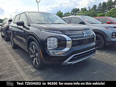 2026 Mitsubishi Outlander SE
