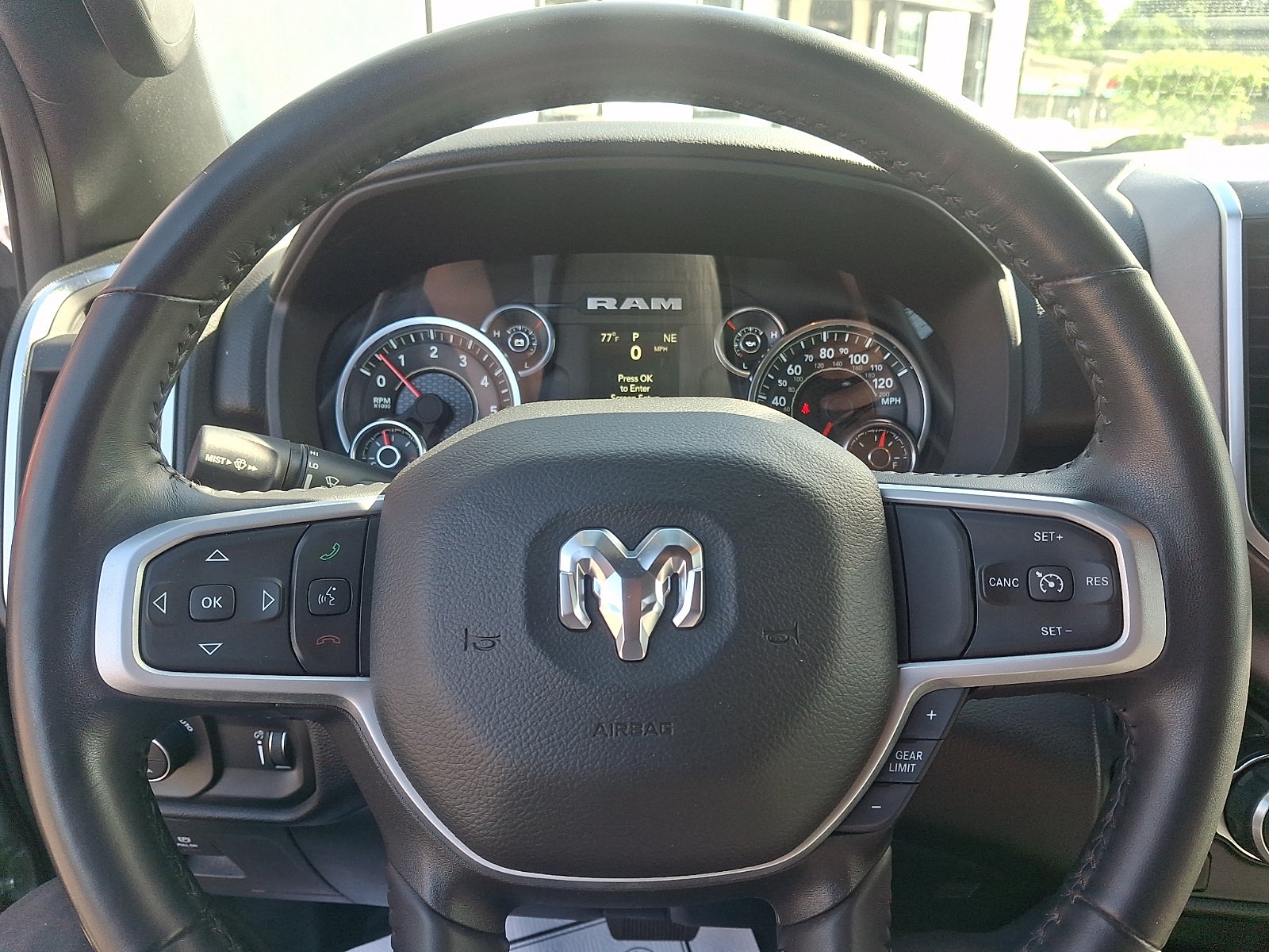 2024 RAM 1500 Big Horn Quad Cab 4x4 6'4" Box