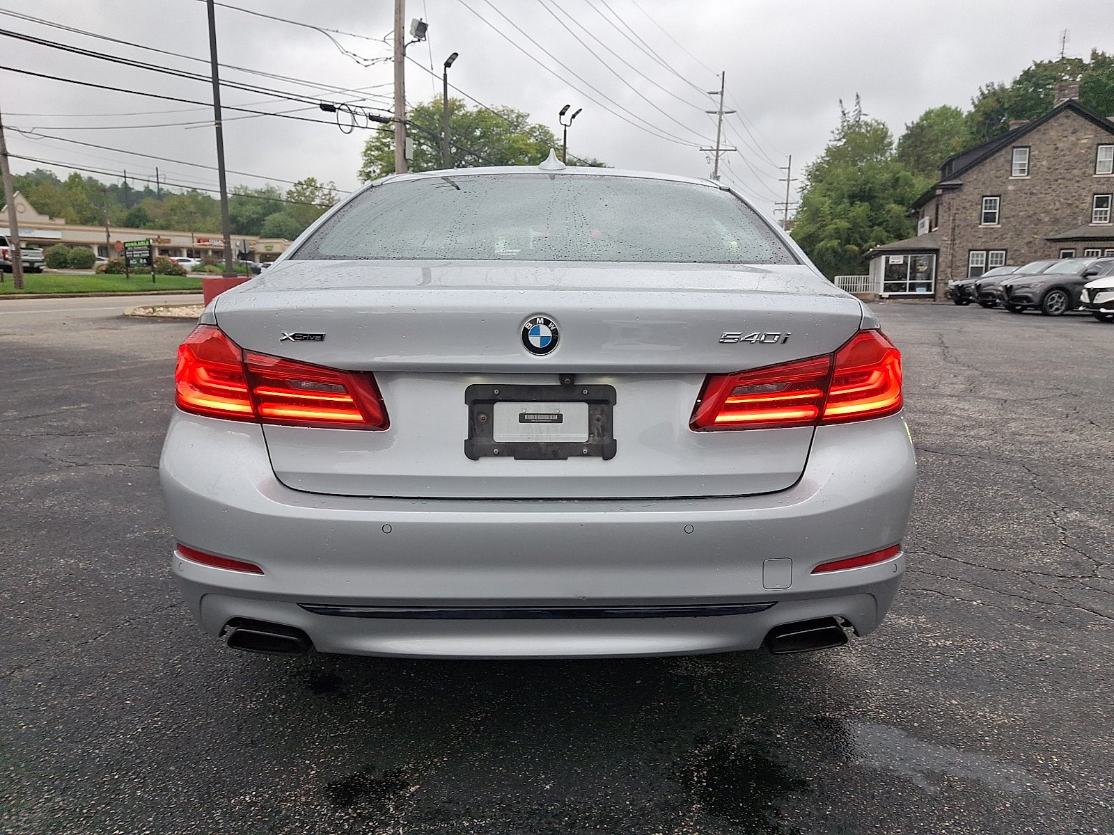 2019 BMW 5 Series xDrive