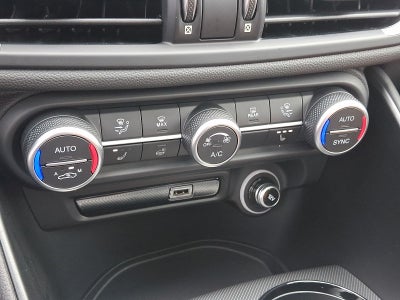 2024 Alfa Romeo Giulia Ti RWD