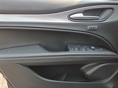 2018 Alfa Romeo Stelvio Ti Sport AWD