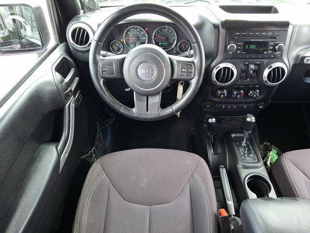 2013 Jeep Wrangler Unlimited Sahara
