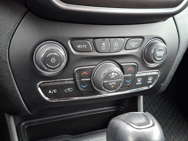 2022 Jeep Cherokee Trailhawk