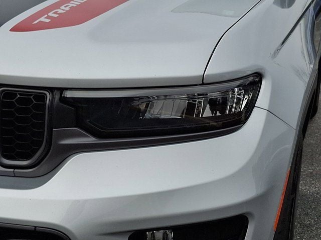 2022 Jeep Grand Cherokee Trailhawk