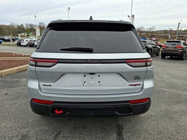 2022 Jeep Grand Cherokee Trailhawk