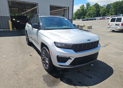 2025 Jeep Grand Cherokee Summit Reserve