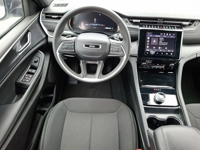 2024 Jeep Grand Cherokee L Laredo