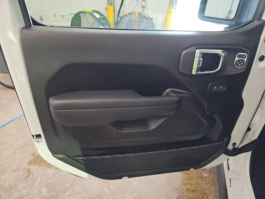 2025 Jeep Wrangler Willys 4xe