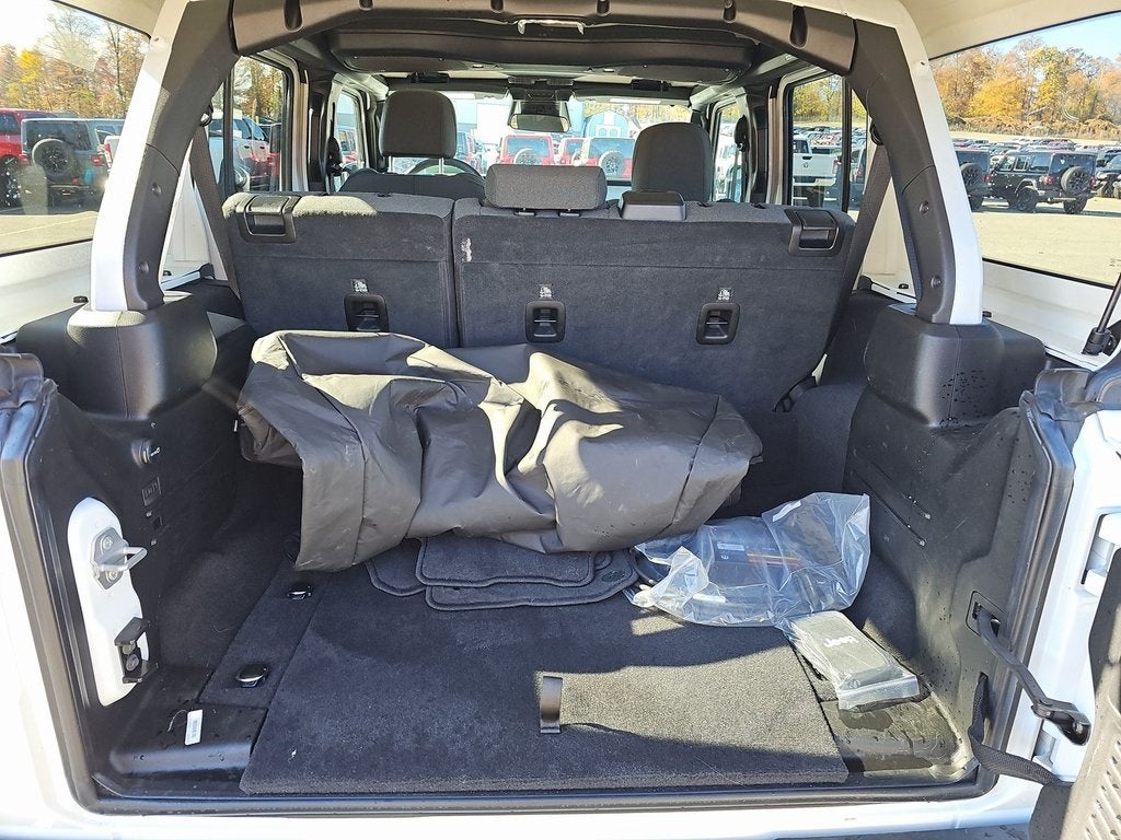 2025 Jeep Wrangler Sahara 4xe