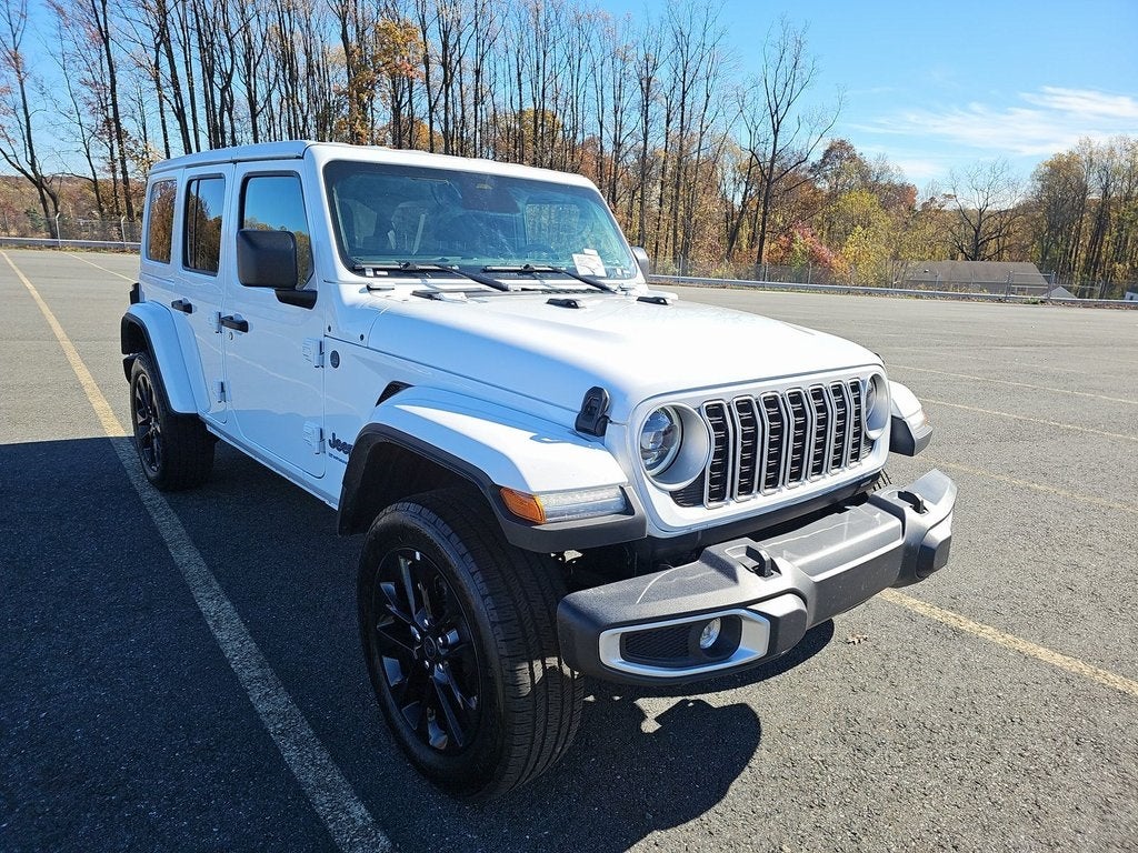 2025 Jeep Wrangler Sahara 4xe