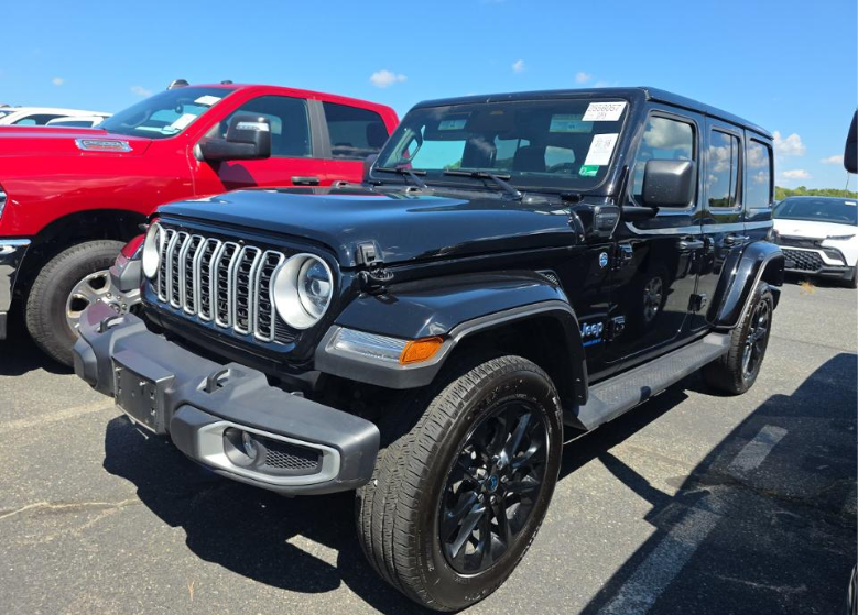 2025 Jeep Wrangler Sahara 4xe
