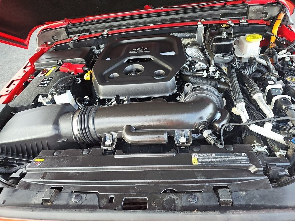 2025 Jeep Wrangler Sahara 4xe