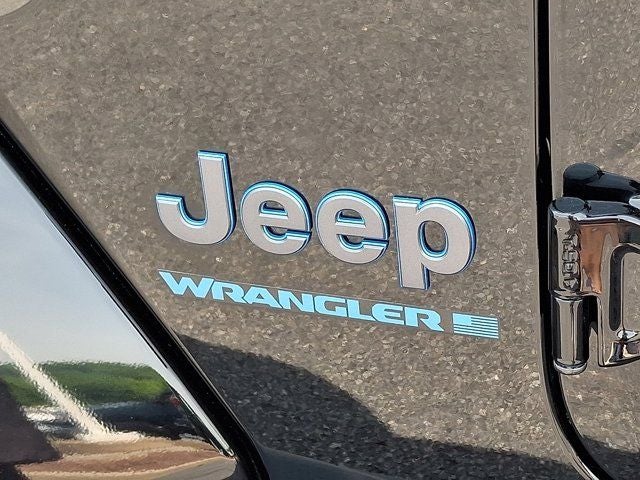 2025 Jeep Wrangler Sahara 4xe