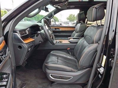 2022 Jeep Grand Wagoneer Series III