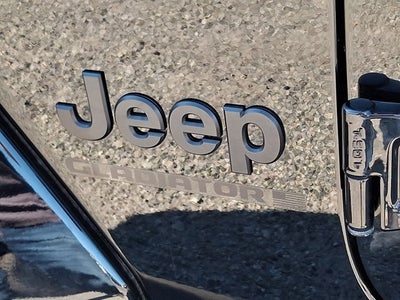 2024 Jeep Gladiator Sport S