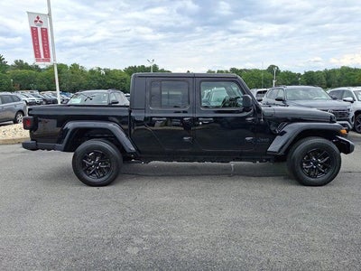 2023 Jeep Gladiator Sport S