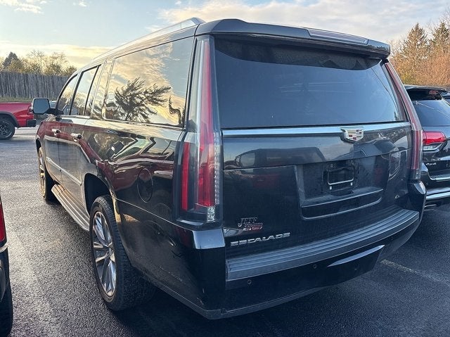 2019 Cadillac Escalade ESV Luxury