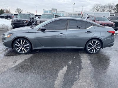 2020 Nissan Altima 2.5 SR