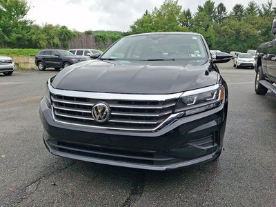 2022 Volkswagen Passat 2.0T SE