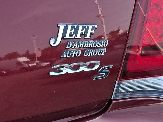 2019 Chrysler 300 S