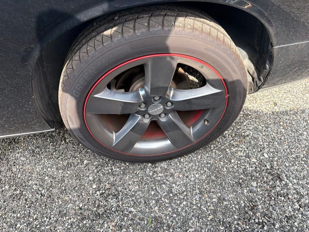 2012 Dodge Challenger SXT